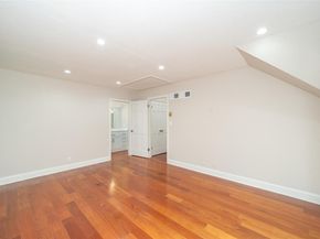 5 Grove Mews, Chappaqua NY 10514