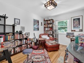 6 Leawood Drive, Briarcliff Manor NY 10562