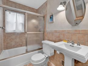 6 Leawood Drive, Briarcliff Manor NY 10562