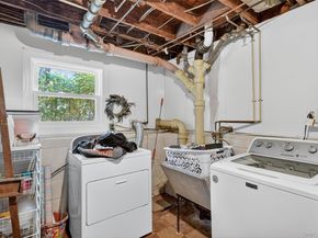 6 Leawood Drive, Briarcliff Manor NY 10562