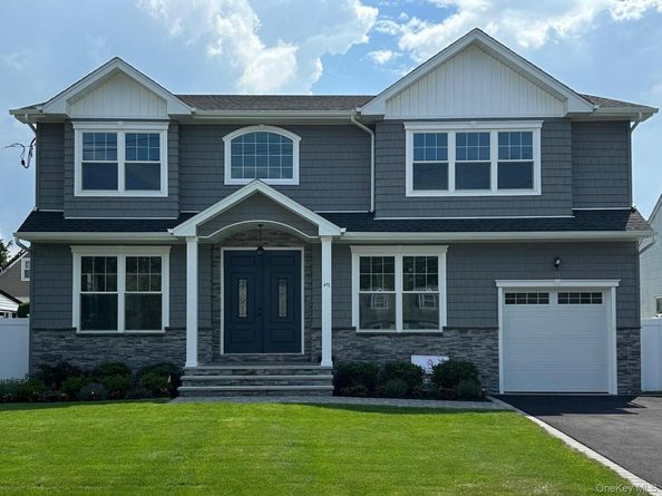 1772 Rose Street, Merrick NY 11566