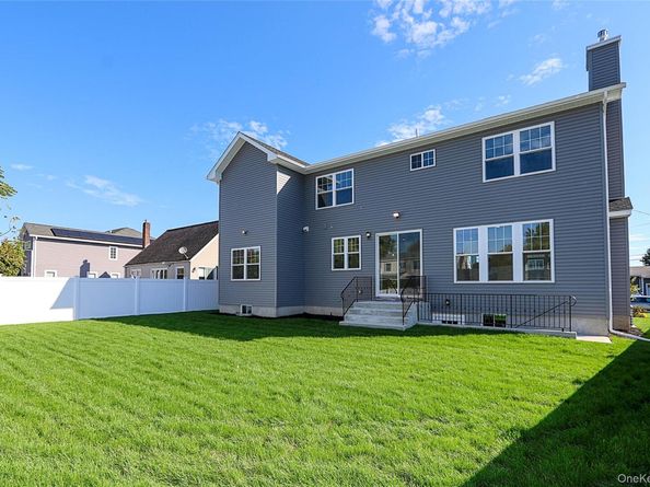 1772 Rose Street, Merrick NY 11566
