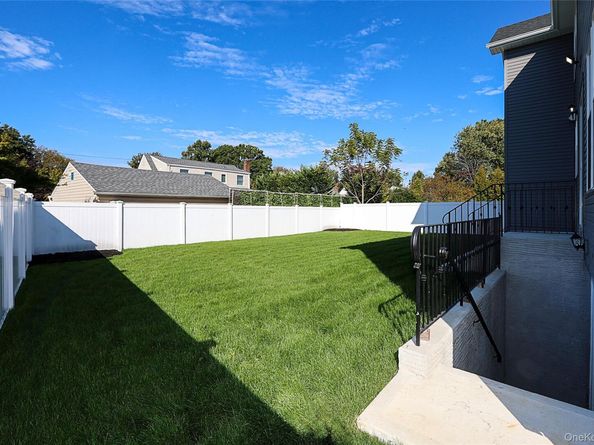 1772 Rose Street, Merrick NY 11566