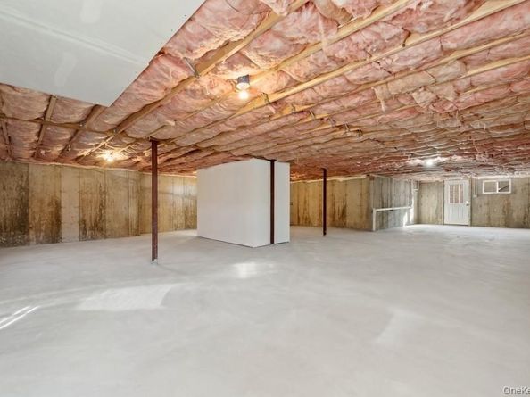 1772 Rose Street, Merrick NY 11566