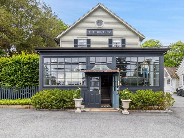 259 Westchester Avenue, Pound Ridge NY 10576