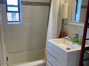 67-12 197 street Apt 1, Fresh Meadows NY 11365