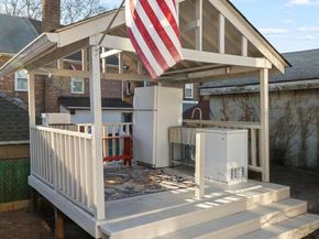 109-44 121st St, South Ozone Park NY 11520