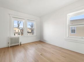 109-44 121st St, South Ozone Park NY 11520