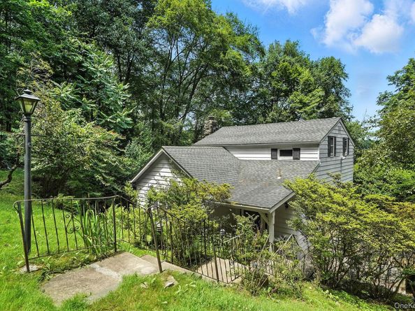 16 Overlook Way, Purdys NY 10578