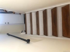 39 Magaw Place, West Babylon NY 11704