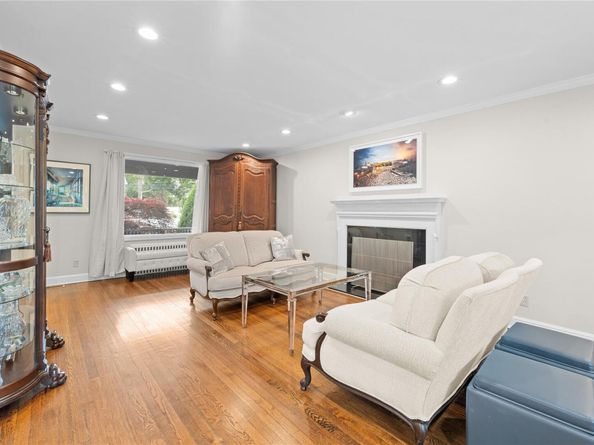 156 Lefferts Road, Woodmere NY 11598