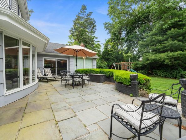 156 Lefferts Road, Woodmere NY 11598