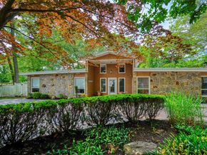 10 Hunter Avenue, Miller Place NY 11764