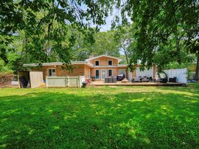 10 Hunter Avenue, Miller Place NY 11764
