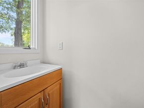 10 Hunter Avenue, Miller Place NY 11764