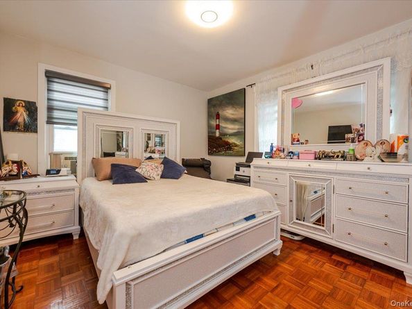2703 Woodhull Avenue, Bronx NY 10469