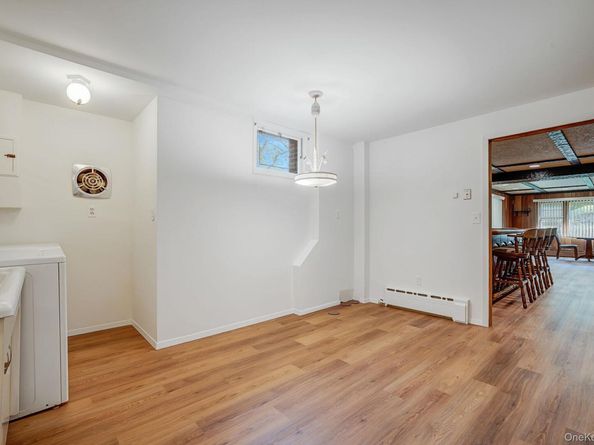 520 Caledonia Road, Dix Hills NY 11746