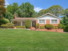 520 Caledonia Road, Dix Hills NY 11746