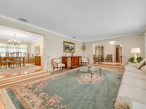 520 Caledonia Road, Dix Hills NY 11746