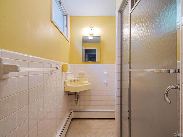 520 Caledonia Road, Dix Hills NY 11746