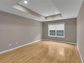 40 Mantack Path, Kings Park NY 11754