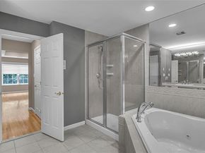 40 Mantack Path, Kings Park NY 11754