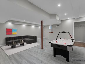 40 Mantack Path, Kings Park NY 11754