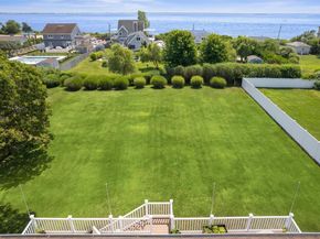 8 Sinnickson Road, Center Moriches NY 11934