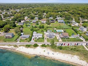 8 Sinnickson Road, Center Moriches NY 11934