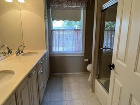 5 Pine Street, Plainview NY 11803