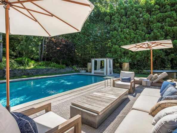 98 Springy Banks Road, East Hampton NY 11937
