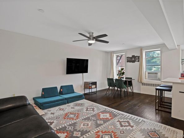 1 Hawley Terrace 2J, Yonkers NY 10701