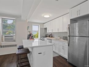 1 Hawley Terrace 2J, Yonkers NY 10701