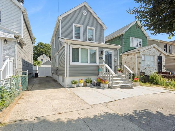 91-25 Gold Road, Ozone Park NY 11417