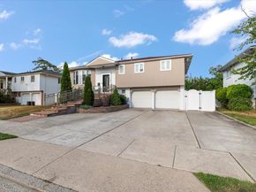 722 Eagle Drive, North Woodmere NY 11581
