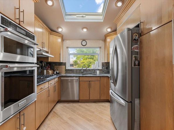 722 Eagle Drive, North Woodmere NY 11581