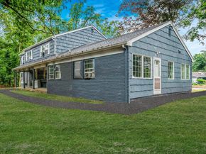 260 Daly Road, Huntington NY 11731