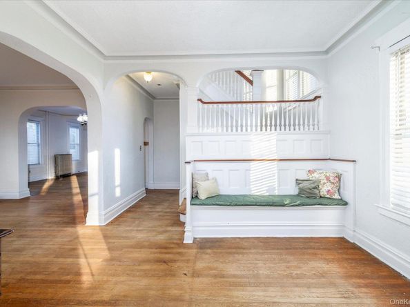 2483 Central Avenue, Baldwin NY 11510