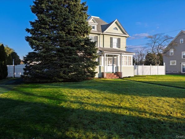 2483 Central Avenue, Baldwin NY 11510