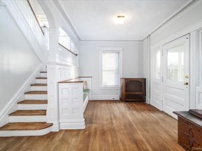 2483 Central Avenue, Baldwin NY 11510