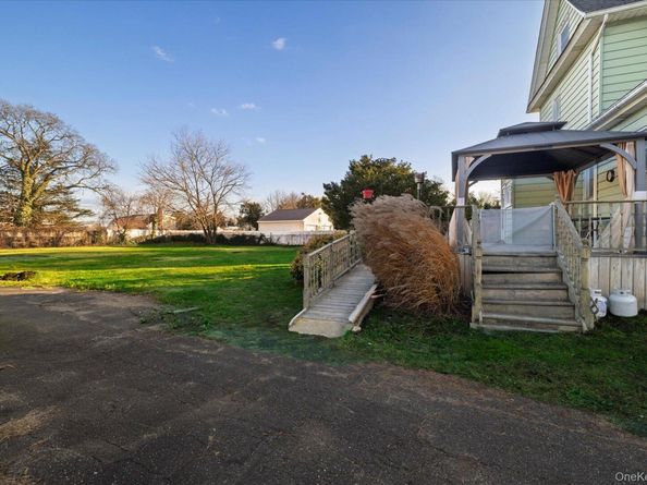 2483 Central Avenue, Baldwin NY 11510