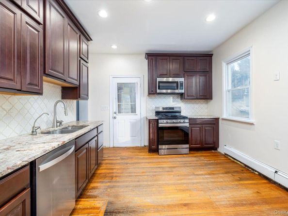 2483 Central Avenue, Baldwin NY 11510