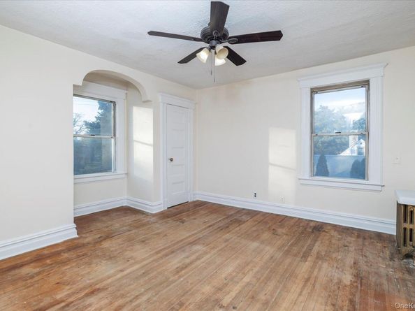 2483 Central Avenue, Baldwin NY 11510