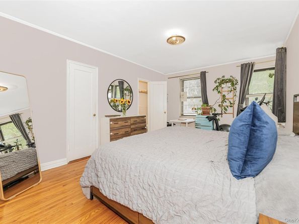 306 E Mosholu Parkway S 1D, Bronx NY 10458