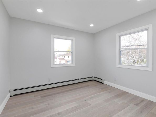 7 Suzanne Lane, Bethpage NY 11714