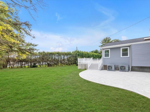 7 Suzanne Lane, Bethpage NY 11714