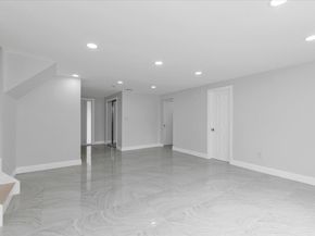 7 Suzanne Lane, Bethpage NY 11714