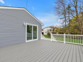 7 Suzanne Lane, Bethpage NY 11714