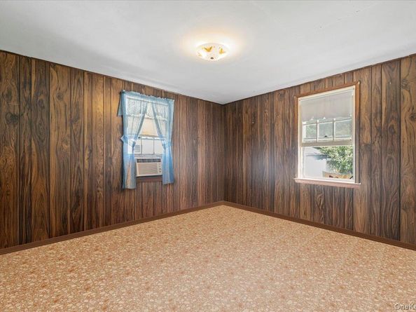 9 Revere Avenue, Bethpage NY 11714