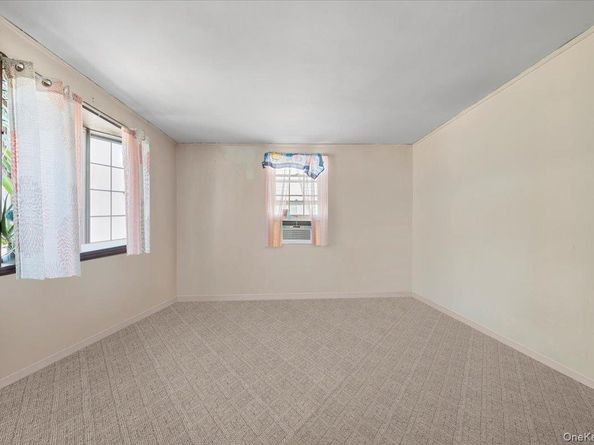 9 Revere Avenue, Bethpage NY 11714